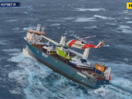 У берегов Норвегии третьи сутки дрейфует судно, которое перевозило более 350 тонн нефтепродуктов