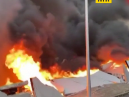 Пожар на юге Испании: за считанные минуты пламя охватило 14-этажные здания