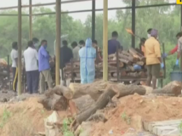 В Индии, на берегу Ганга, нашли около сорока мертвых тел