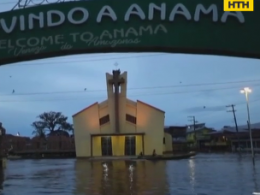 В Бразилии транспортный коллапс: затоплены дороги и прервано сообщение из-за масштабного наводнения