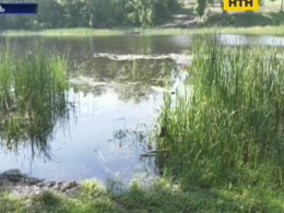 На Житомирщине 28-летнего мужчину нашли мертвым у реки