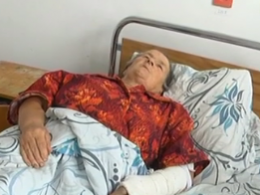 На Львовщине староста села побил пенсионерку