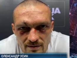 Поздно ночью Александр Усик прилетел в Украину уже в статусе чемпиона мира в супертяжелом весе